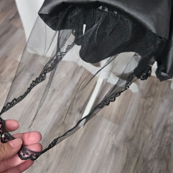 White House Black Market Womens Dress Satin Halter Formal Prom Black sz 2 - Picture 9 of 10